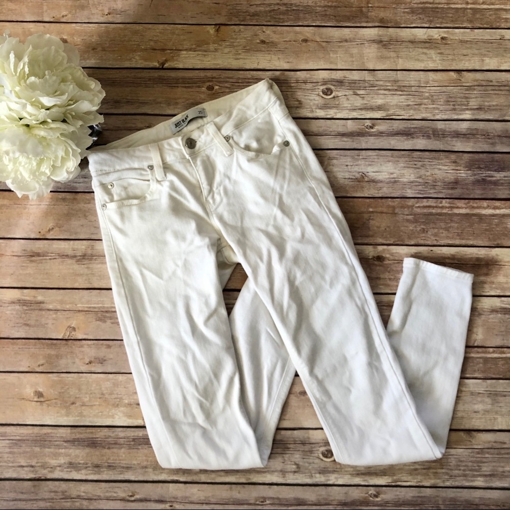 Just Black | White Skinny Jeans